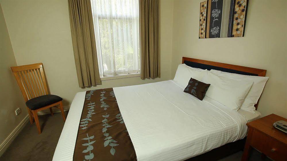 Aparthotel Quest Dandenong Exterior foto